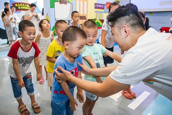 第十三家大众汽车儿童道路安全体验中心落地昆